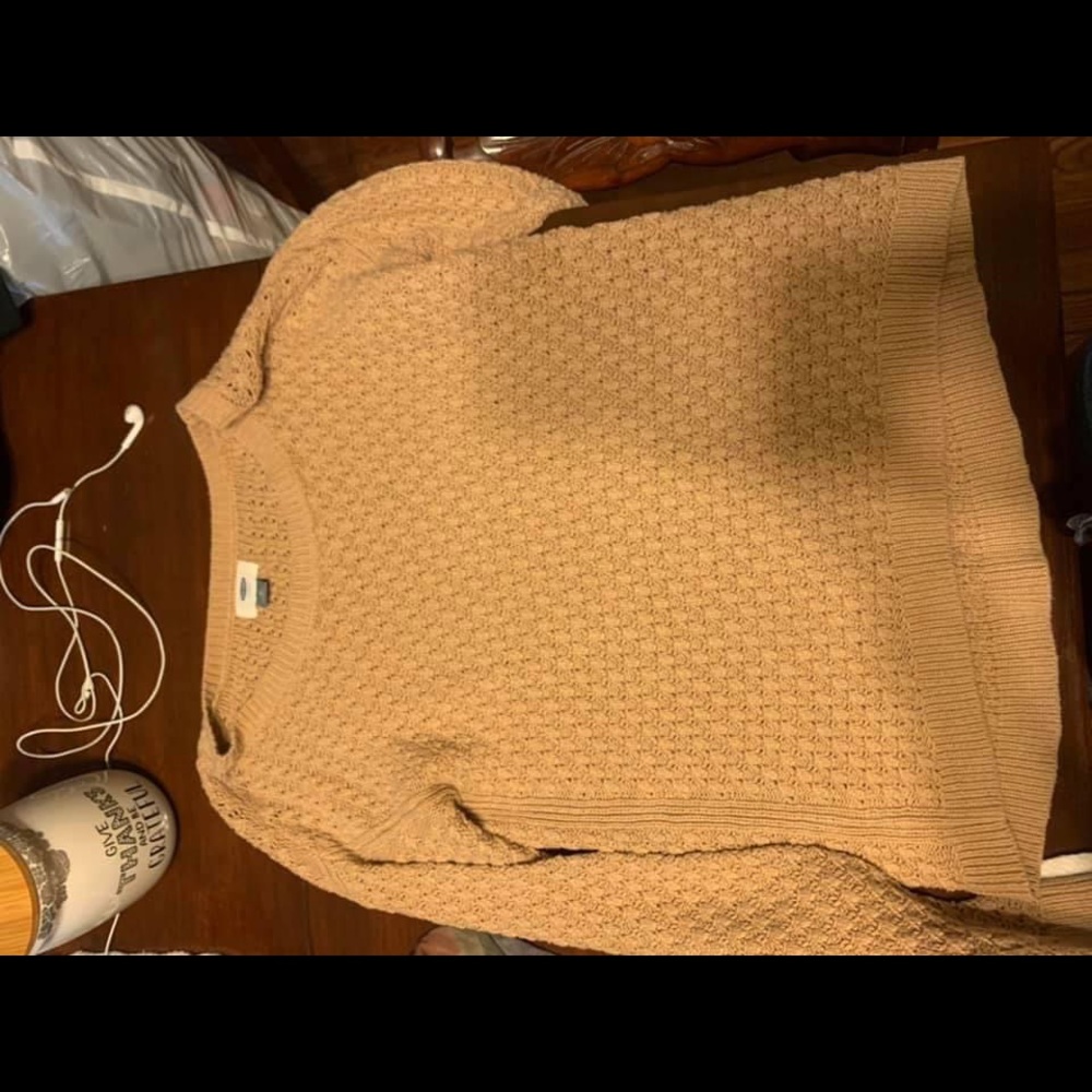 Old Navy Gold sweater